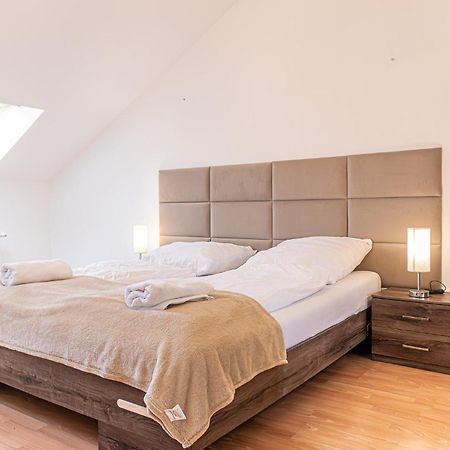וינה Spacious 2Br Apt Great Location - Near Schoenbrunn מראה חיצוני תמונה