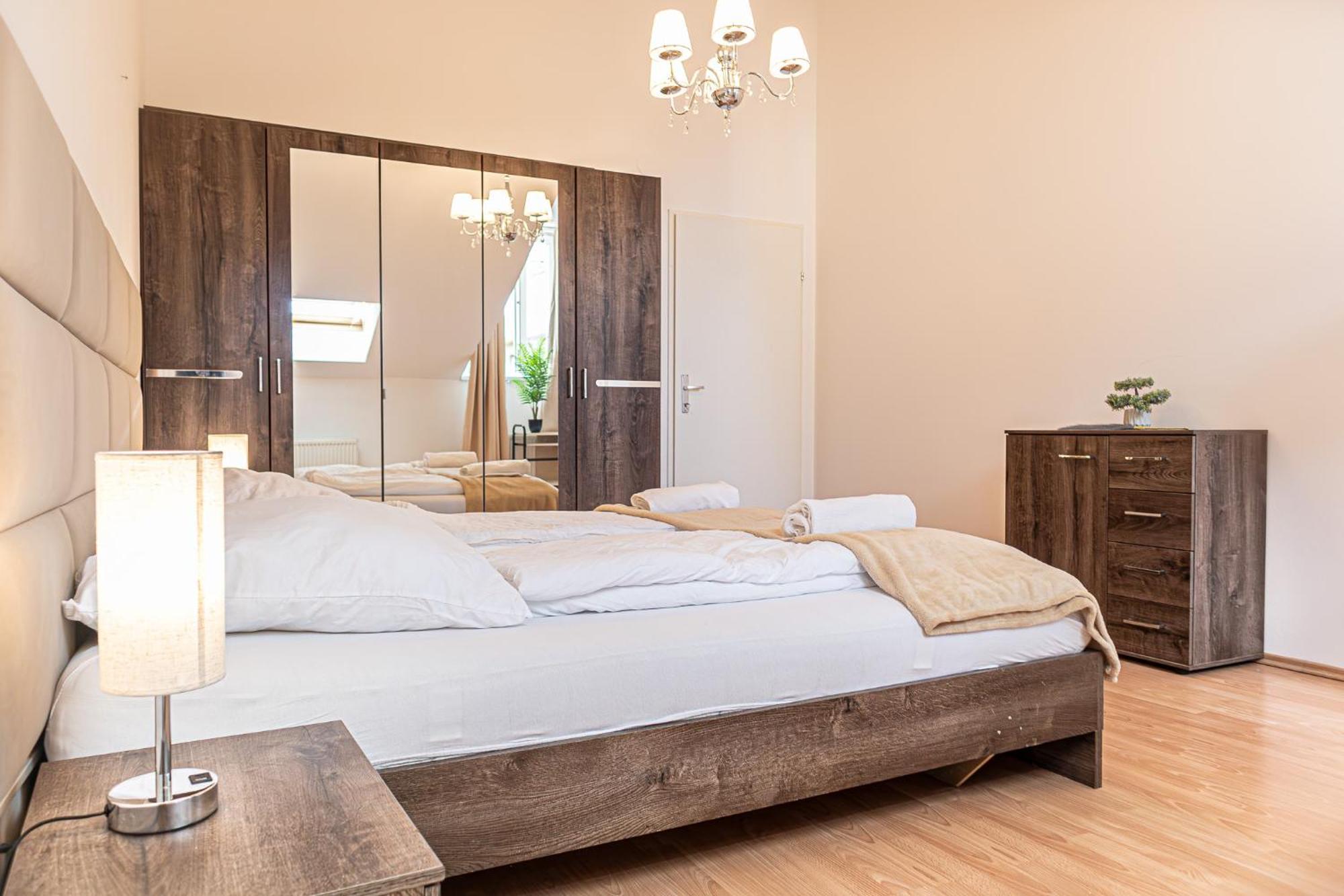 וינה Spacious 2Br Apt Great Location - Near Schoenbrunn מראה חיצוני תמונה